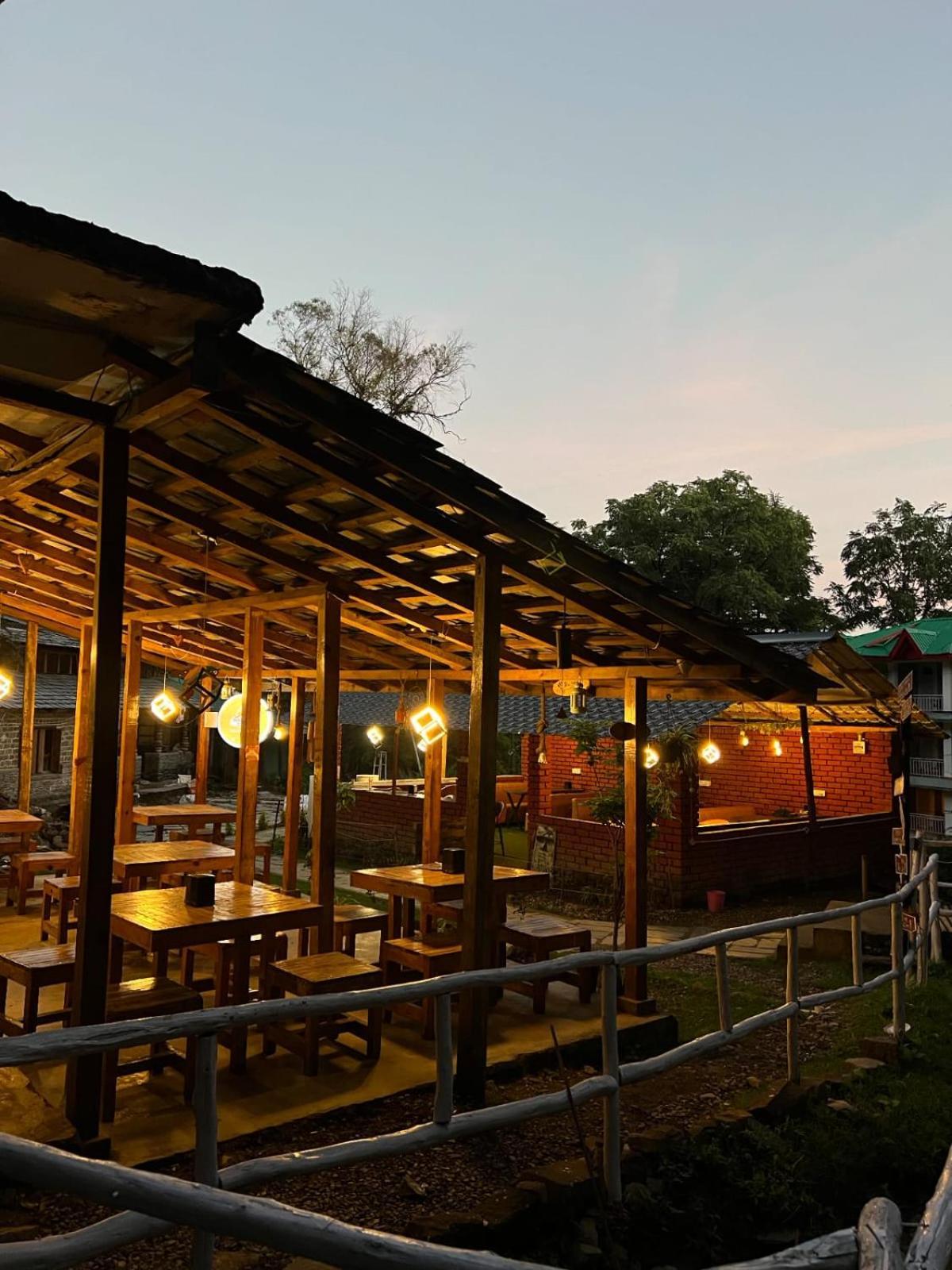 מקלוד גאנג' Himtrek Stays,Mcleodganj מראה חיצוני תמונה