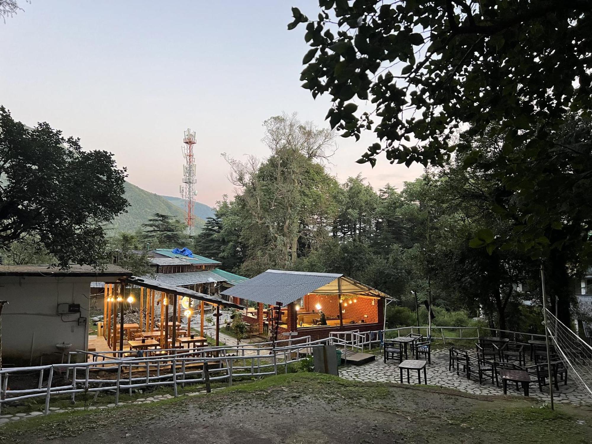 מקלוד גאנג' Himtrek Stays,Mcleodganj מראה חיצוני תמונה