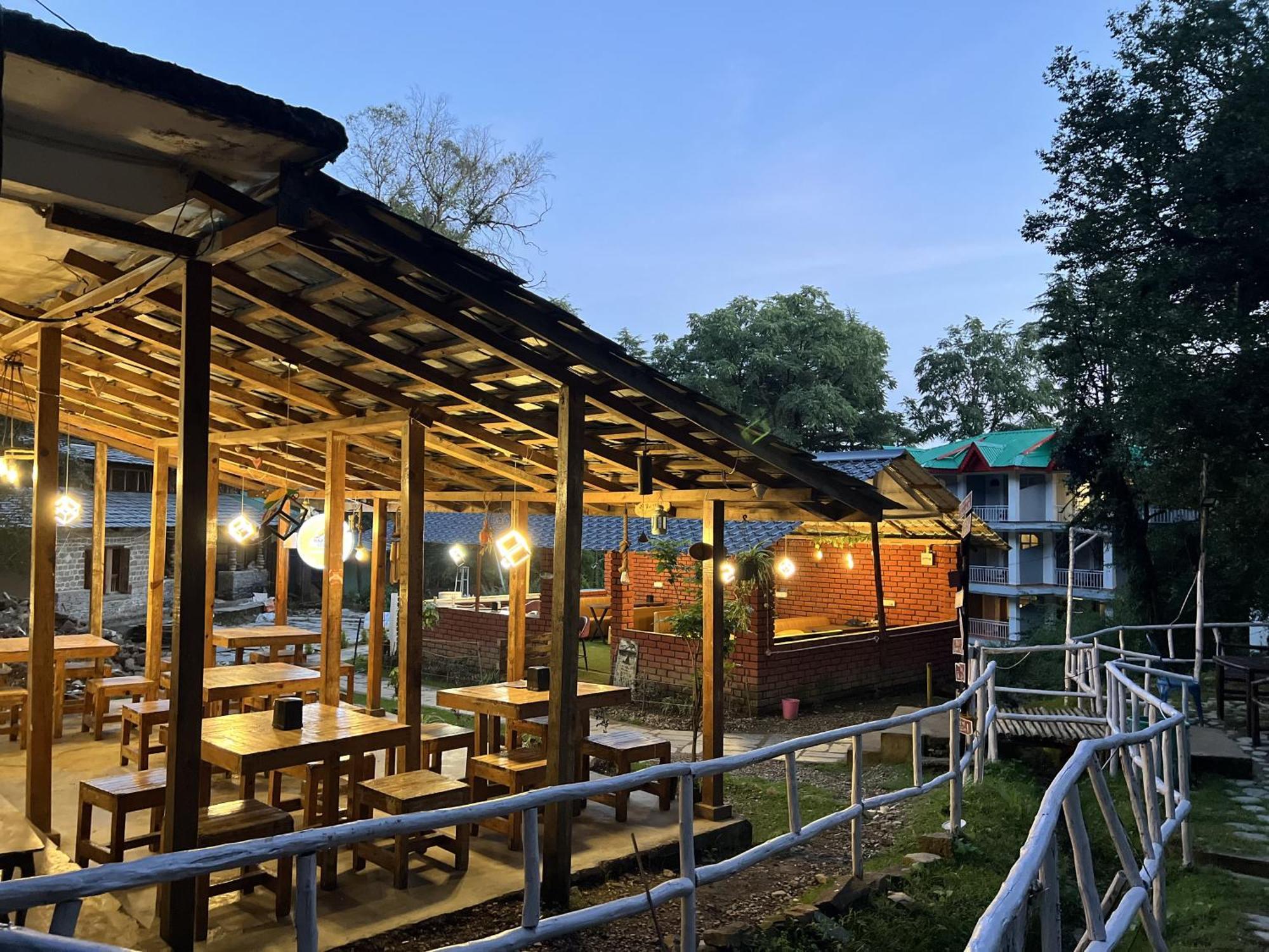 מקלוד גאנג' Himtrek Stays,Mcleodganj מראה חיצוני תמונה